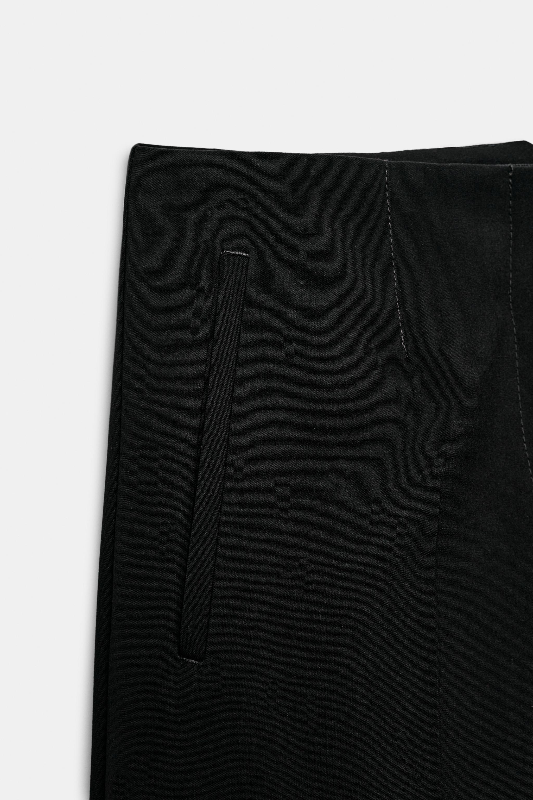 HIGH-WAISTED LONG SHORTS